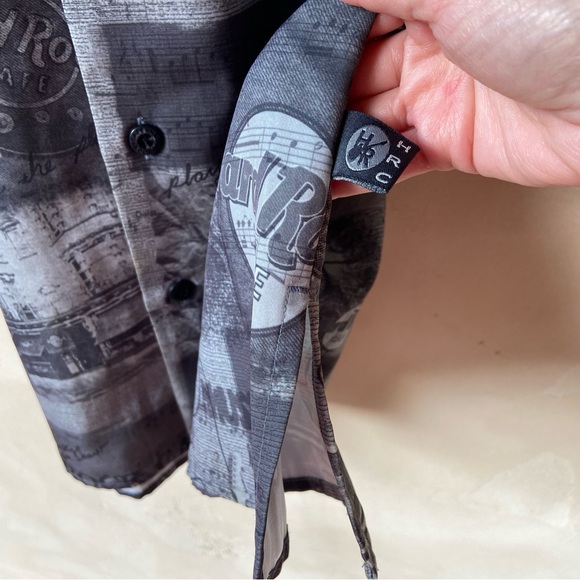 HARD ROCK CAFE -San Antonio Trademark Casual Men’s Button Up Shirt Gray Size L - Picture 13 of 15
